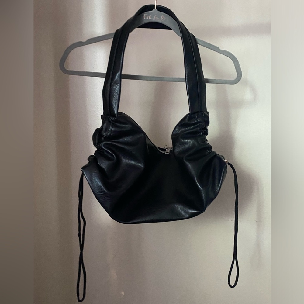 Black 🖤handbag